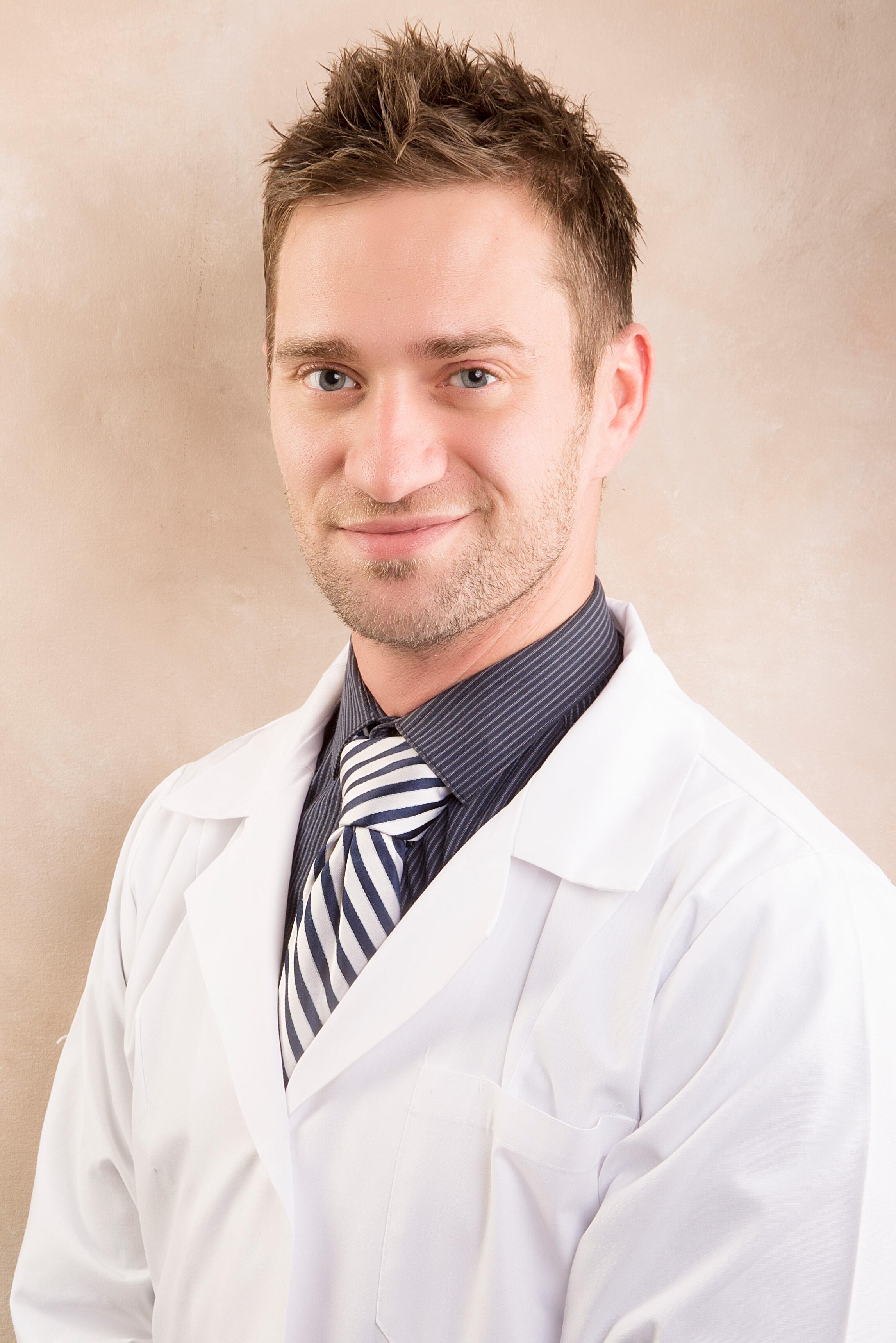 GMIK391○Jarrett Brothers / ジャレットブラザーズ DR Find Care with Dr. Jarrett Gillette, MD – in Port Charlotte, FL | MNT
